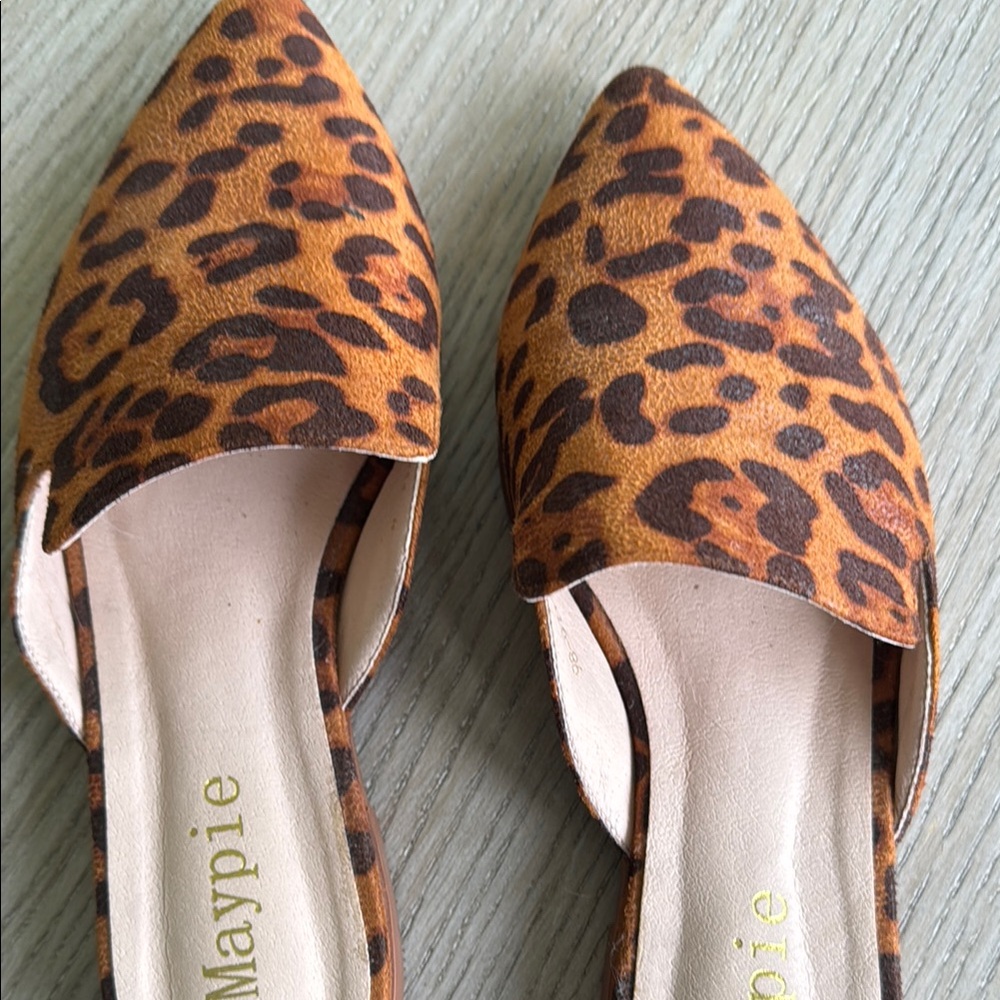 Brown Leopard Print Flats with Pointed Toe